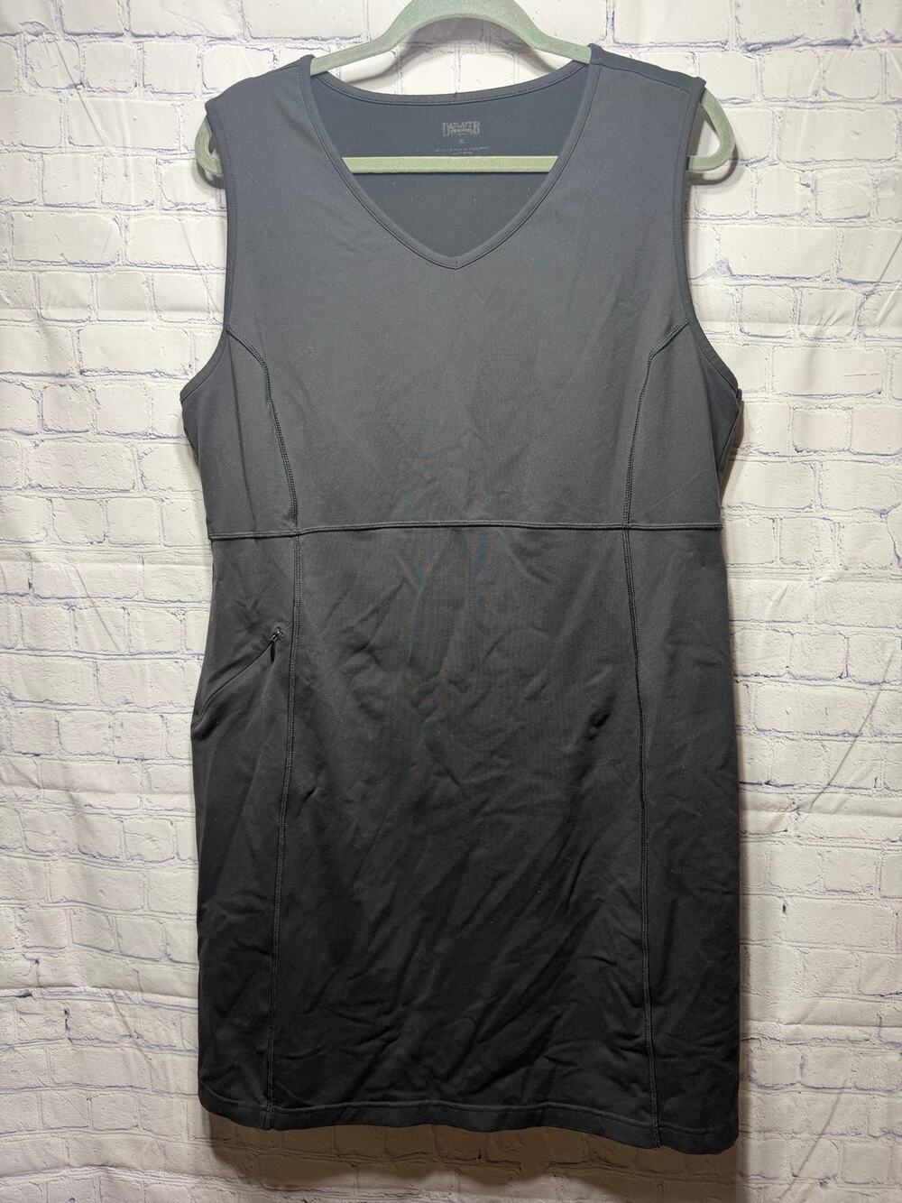 Duluth Trading Co. V-Neck Sleeveless Mini Dress Black Sz XL